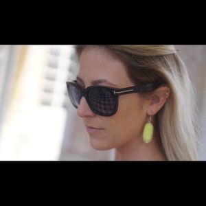 Meet your Posher, Leana